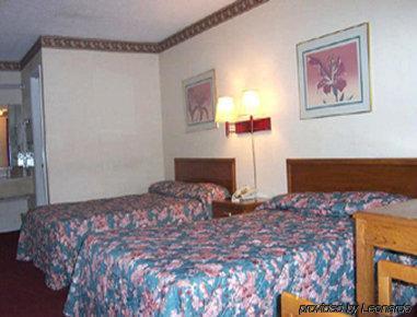 Knights Inn Hurricane Mills Chambre photo